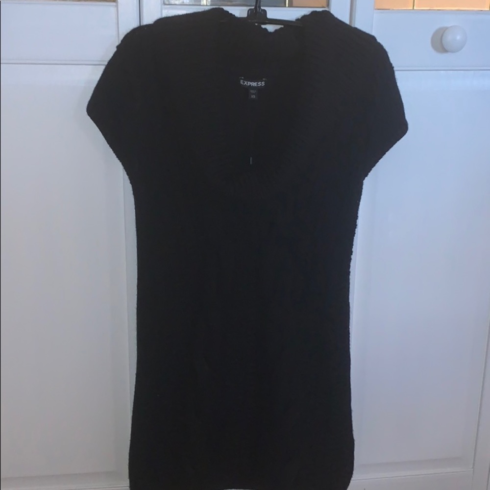 Black Short sleeve sweater dress